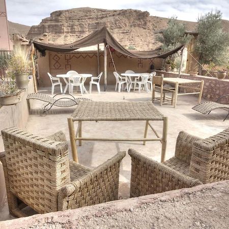Maison Restaurant Amazigh Annex Ait Ougliff Ngoại thất bức ảnh