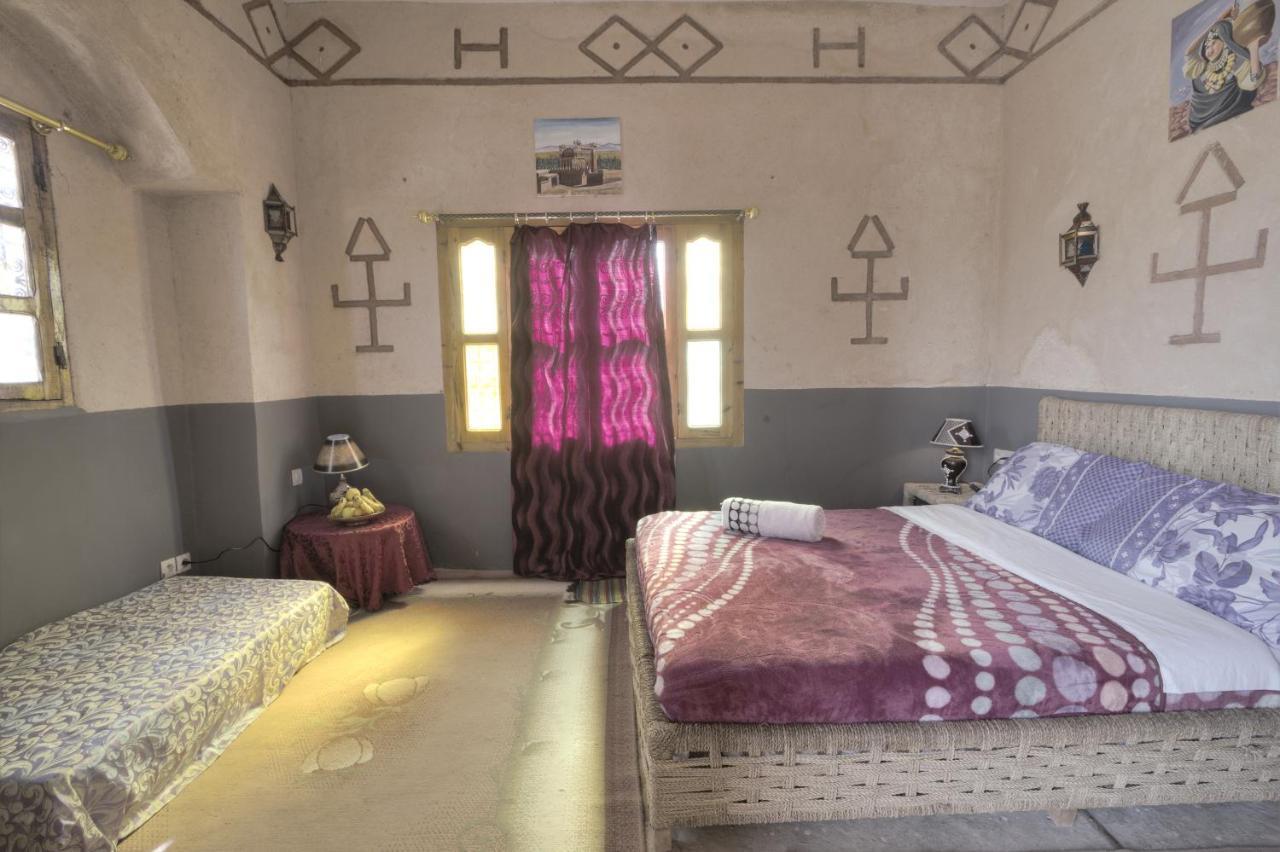 Maison Restaurant Amazigh Annex Ait Ougliff Ngoại thất bức ảnh